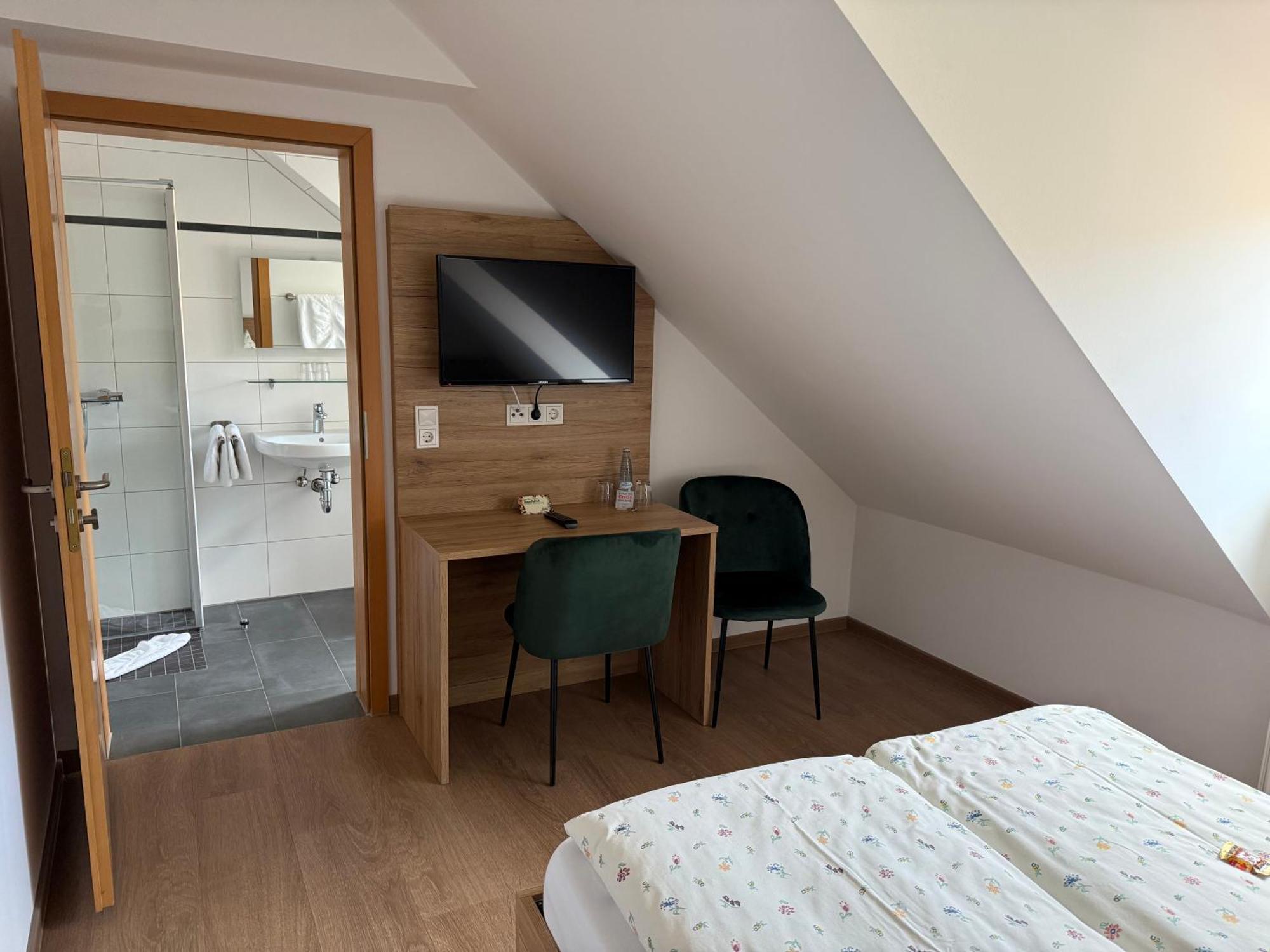 בלאנקנבורג Hotel Zum Klosterfischer מראה חיצוני תמונה